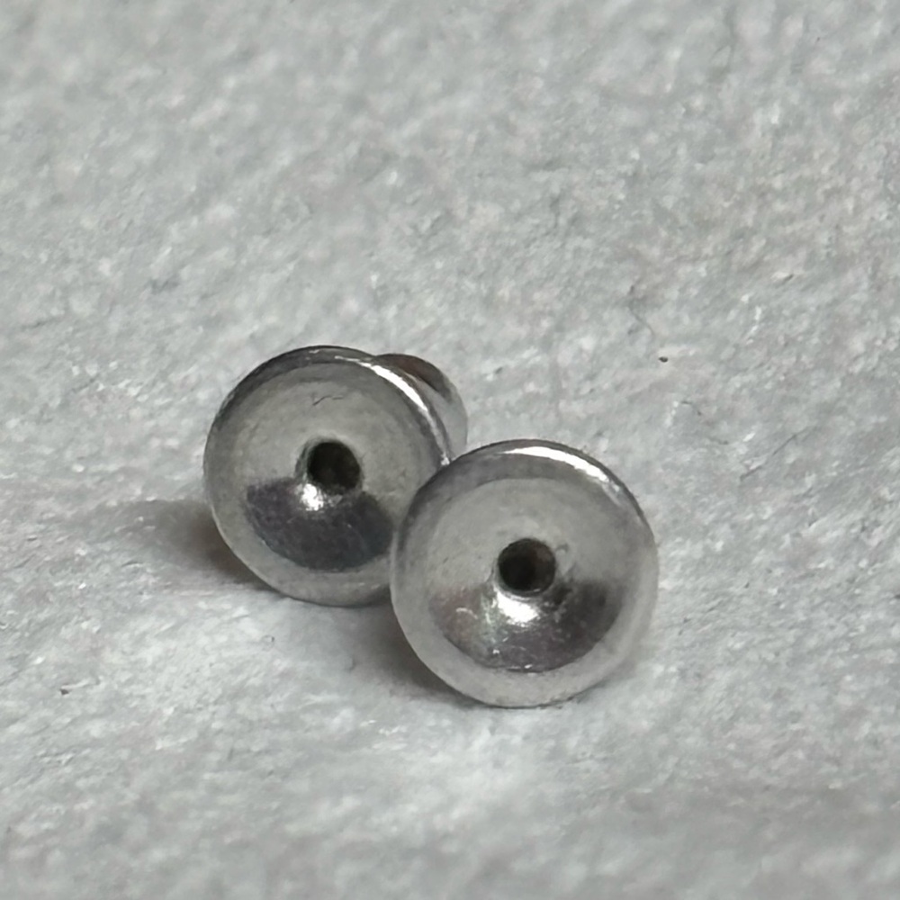 TIFFANY & Co Earrings - Picture 5 of 7